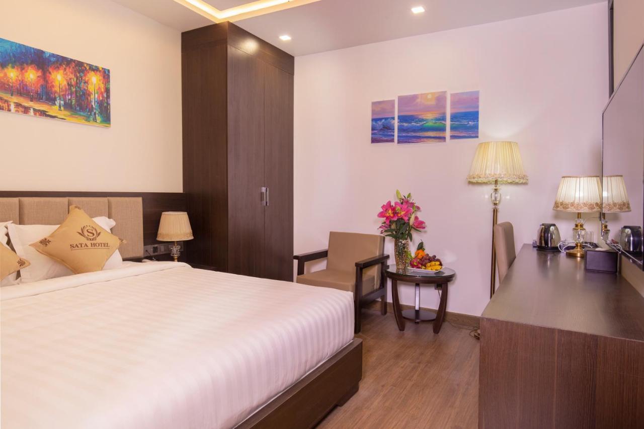 Sata Hotel На Транг Екстериор снимка