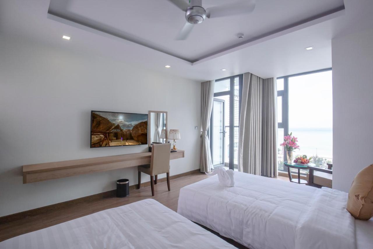 Sata Hotel На Транг Екстериор снимка