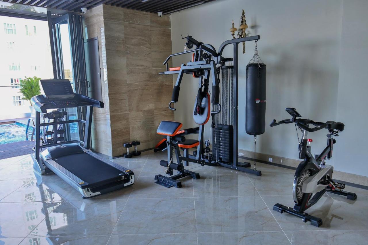 Sata Hotel На Транг Екстериор снимка