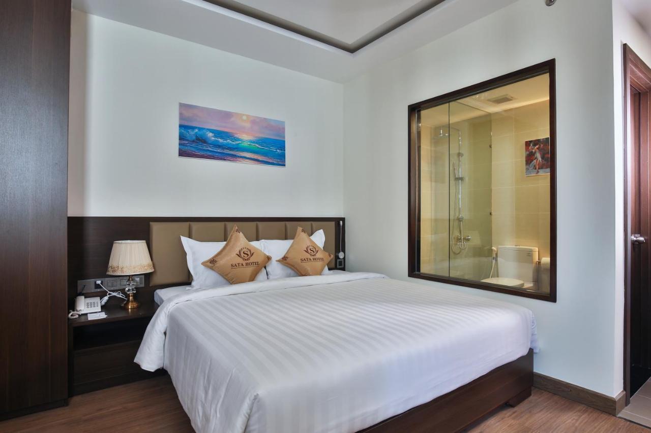 Sata Hotel На Транг Екстериор снимка